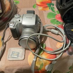 Fujifilm S3100