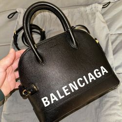 Balenciaga  Medium Tote Bag