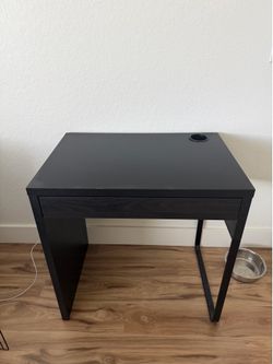 IKEA Micke Desk