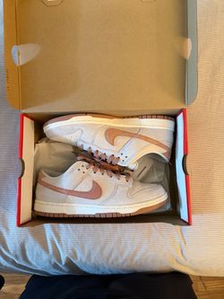 Nike Dunk Low ‘Fossil Rose’ - Size 10