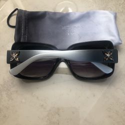 JM New York +1.50 Sunglasses /Reading Glasses