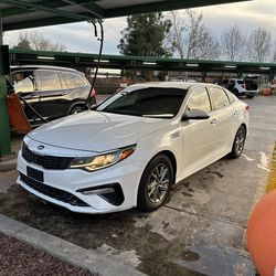 2019 Kia optima