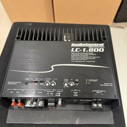 Audio Control LC-1.800 amplifier 800 RMS  2 ohm light use