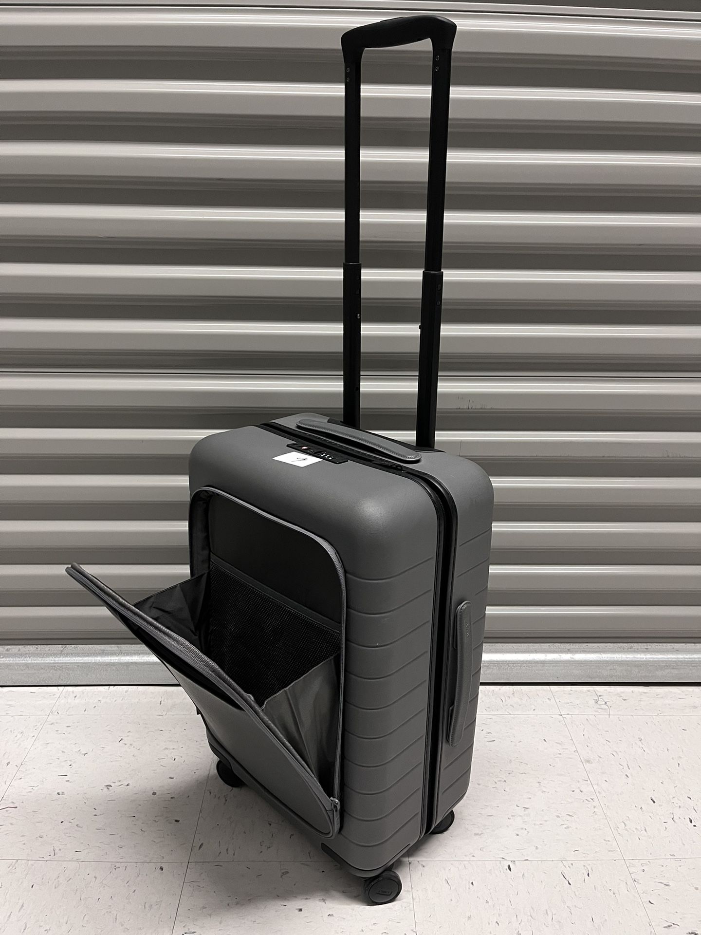 Away The Bigger Carry-On with Front Leather Pocket Spinner Polycarbonate Gray #9