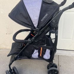 SUMMER 3D STROLLER LIKE NEW