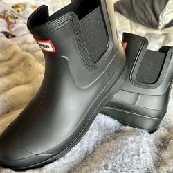 Woman’s Hunter Ankle Boots- BRAND NEW!!!