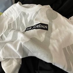 Air Jordan Boys T-Shirt – Summit White | Size 5 | NWT