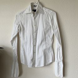 Ralph Lauren skinny fit size 4 pre loved shirt