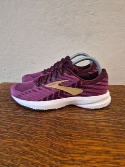 Brooks Launch 6 Athletic Running Shoes
Women's Size US 7.5 Medium B