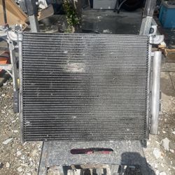 2005-2011 Toyota Tacoma A/C condenser Part