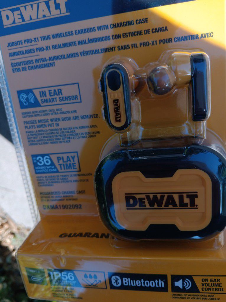 Dewalt True Wireless Earbuds New In Original Package