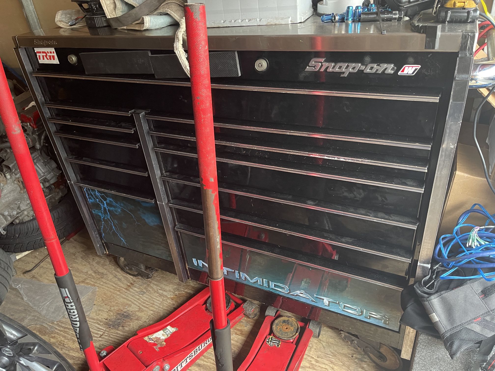 Snap On Tool Box And Hutch 