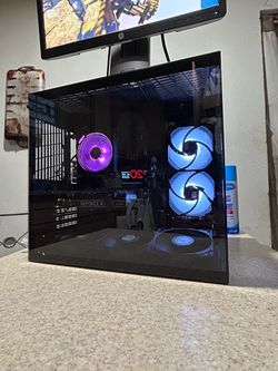 Custom gaming PC