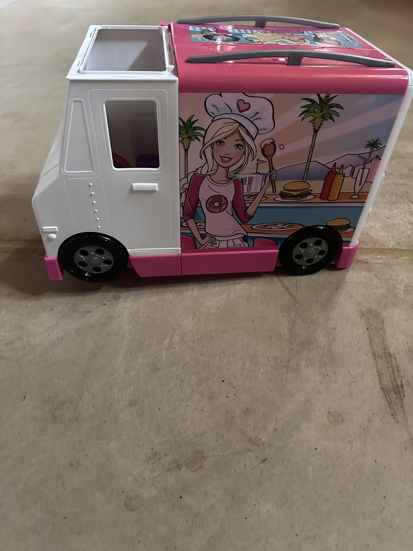 Barbie Food Truck