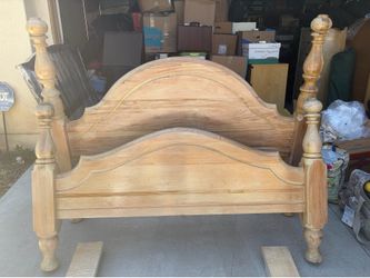 Vintage solid pine wood queen bed and dresser