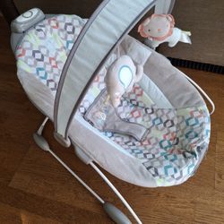 Ingenuity SmartBounce Automatic Baby Bouncer