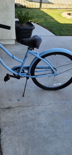 Beautiful 26" Beach Cruiser New Condition Firm Price