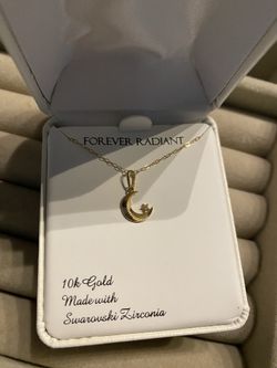 10k Gold Necklace With Pendant