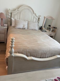 FREE - Solid Wood Living Spaces Queen Bed Frame (Like New) - Pick Up Aug 18/19 Only