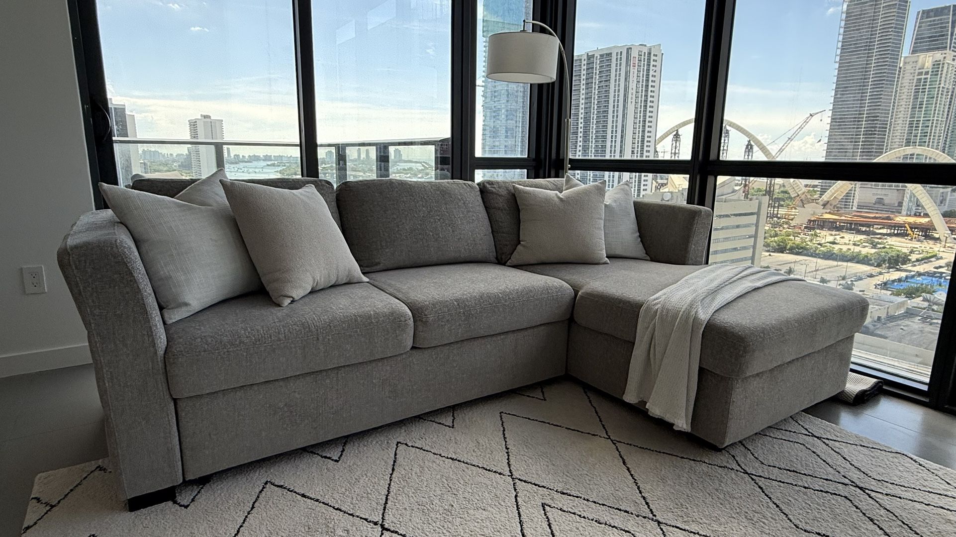 City Furniture Right Chaise Storage Sleeper Sectional
