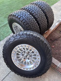 KMC new wheels + 285/70/17 tires BFG tires