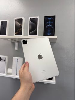 iPad pro 11 inch 3rd gen cellular 128gb