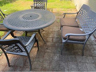 Patio table and chair