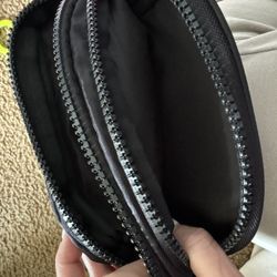 Small Sling Bag 