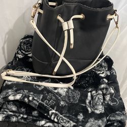 Cute Black Purse