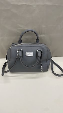 Gray Michael Kors Purse. Item No 612 (Shopgoodwill)