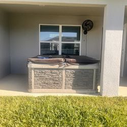 Strong Pools and Spa Hot Tub