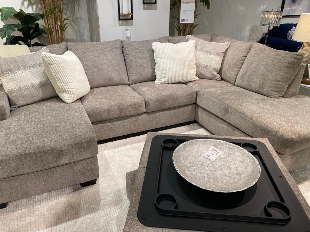 Creswell Linen 2-Piece Right-Arm Facing Sectional With Ottoman
Ashley Furniture$10 Down Payment And Financing Available