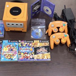 Nintendo GameCube Japan Version And Gameboy Player Orange (DOL-101)