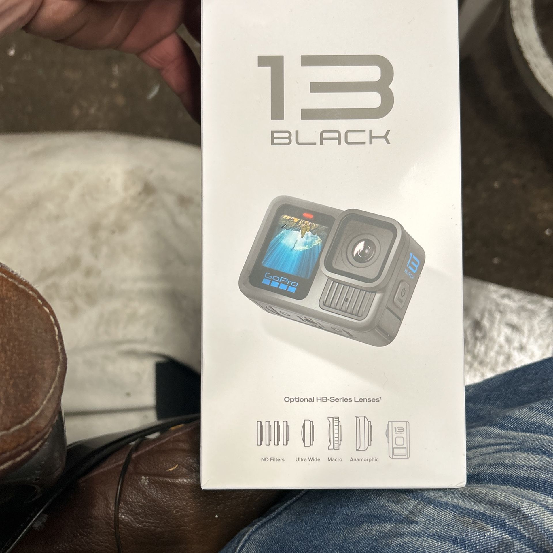 Hero 13 Black