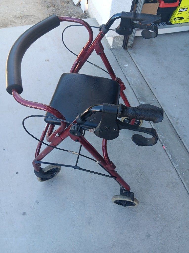 Walker w/ Seat