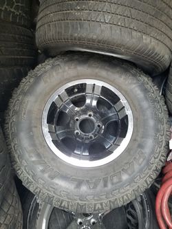 15 inch rims 32x 11.50R15LT Tires