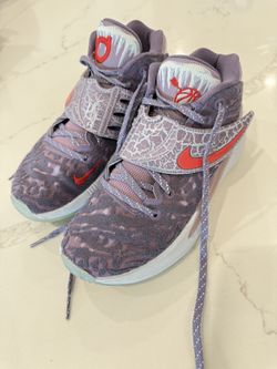 Nike Kevin Durant Basketball Shoes Kids Size 3.5
