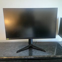 LG ULTRAGEAR MONTIOR 165Hz
