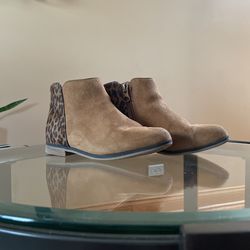 Cat & Jack Size 12 kids