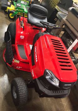 Brand New CRAFTSMAN T110 17.5-HP Manual/Gear 42-in Riding Lawn Mower with Mulching Capability W6HV