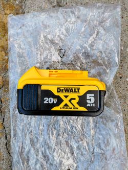 Dewalt 20v New Battery 5ah  ( 50$ Firm )