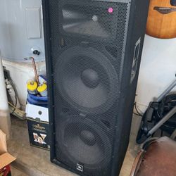 JBL Speakers With Amp 