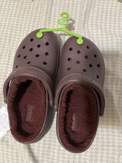 crocs