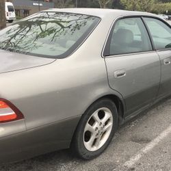****2001 Lexus ES300****
