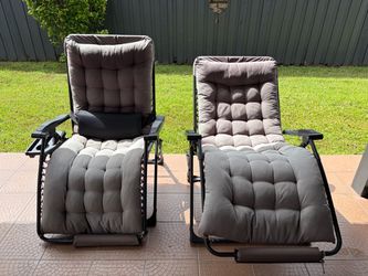 Gravity patio chairs (2)