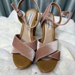 SHOE Moving Sale