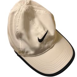 Nike Lightweight Adjustable Hat Cap Golf Tennis Hat