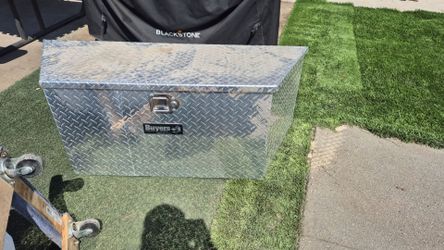Trailer tool box