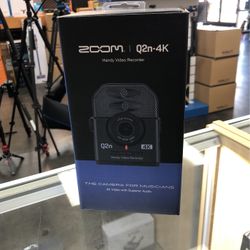 Zoom Q2n-4k Handy Video Recorder