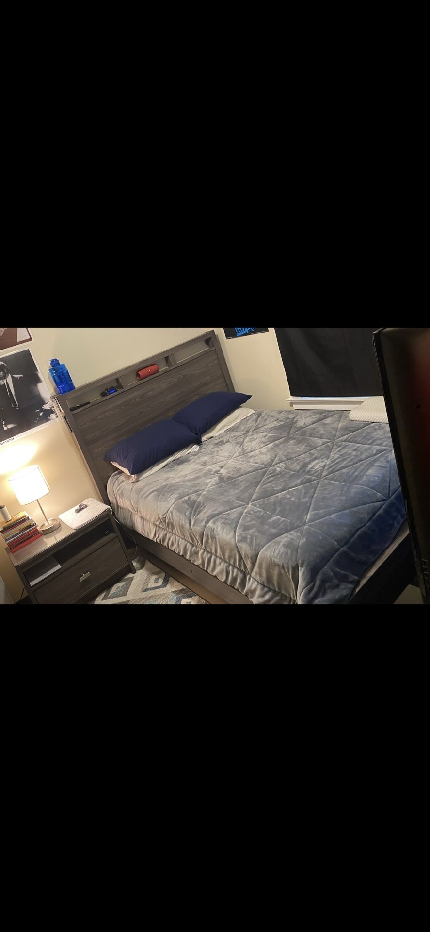 Queen Size Bedroom Set